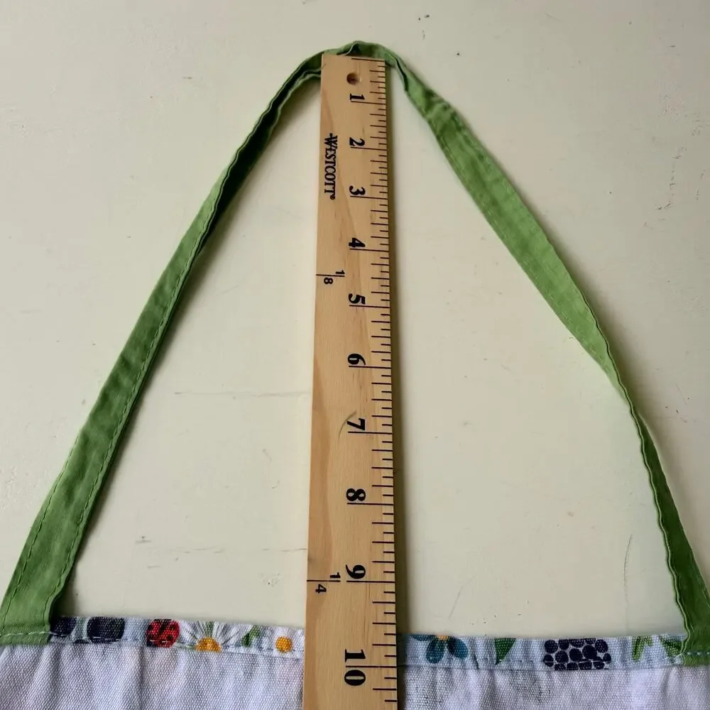 Cottagecore Floral Berry Cotton Cooking Apron with Pocket Adjustable Kitchen Bib